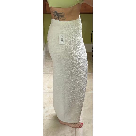 Good American NWT Cloud White Scrunchie Maxi Skirt size 2 XS pull on skirt - Picture 5 of 10